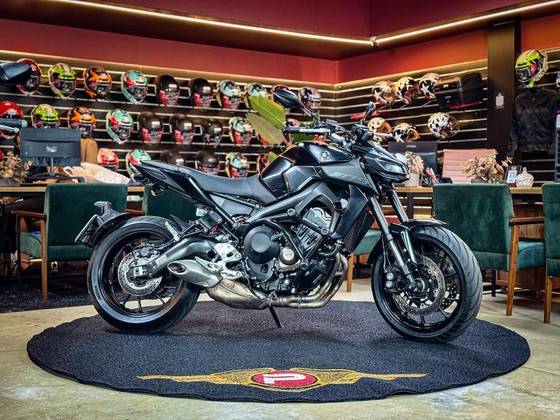 YAMAHA MT-09 YAMAHA MT-09